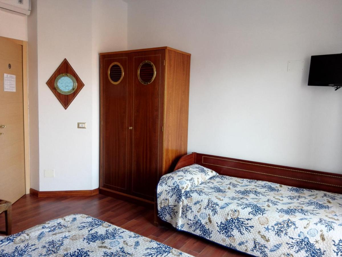 B&B Al Mare Porto San Giorgio Exterior foto